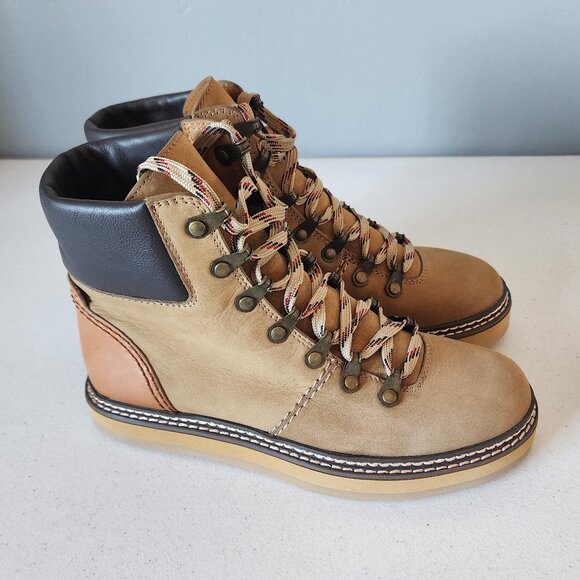 See By Chloe Bootie "NEW" - Picture 6 of 16